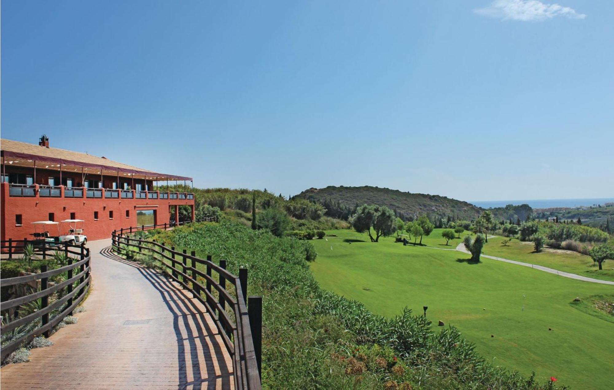 Casares Del Sol公寓 外观 照片